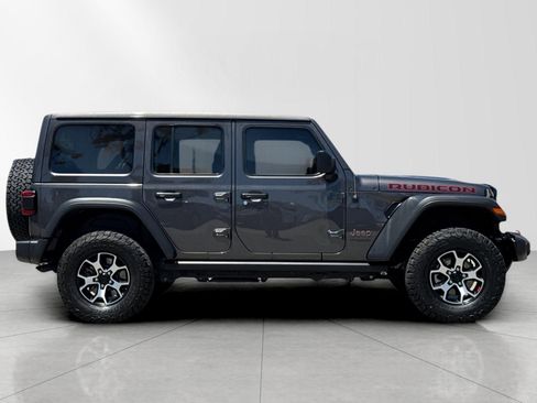 Used 2022 Jeep Wrangler Unlimited Rubicon w/ LED Lighting Group AWD/4WD image 2