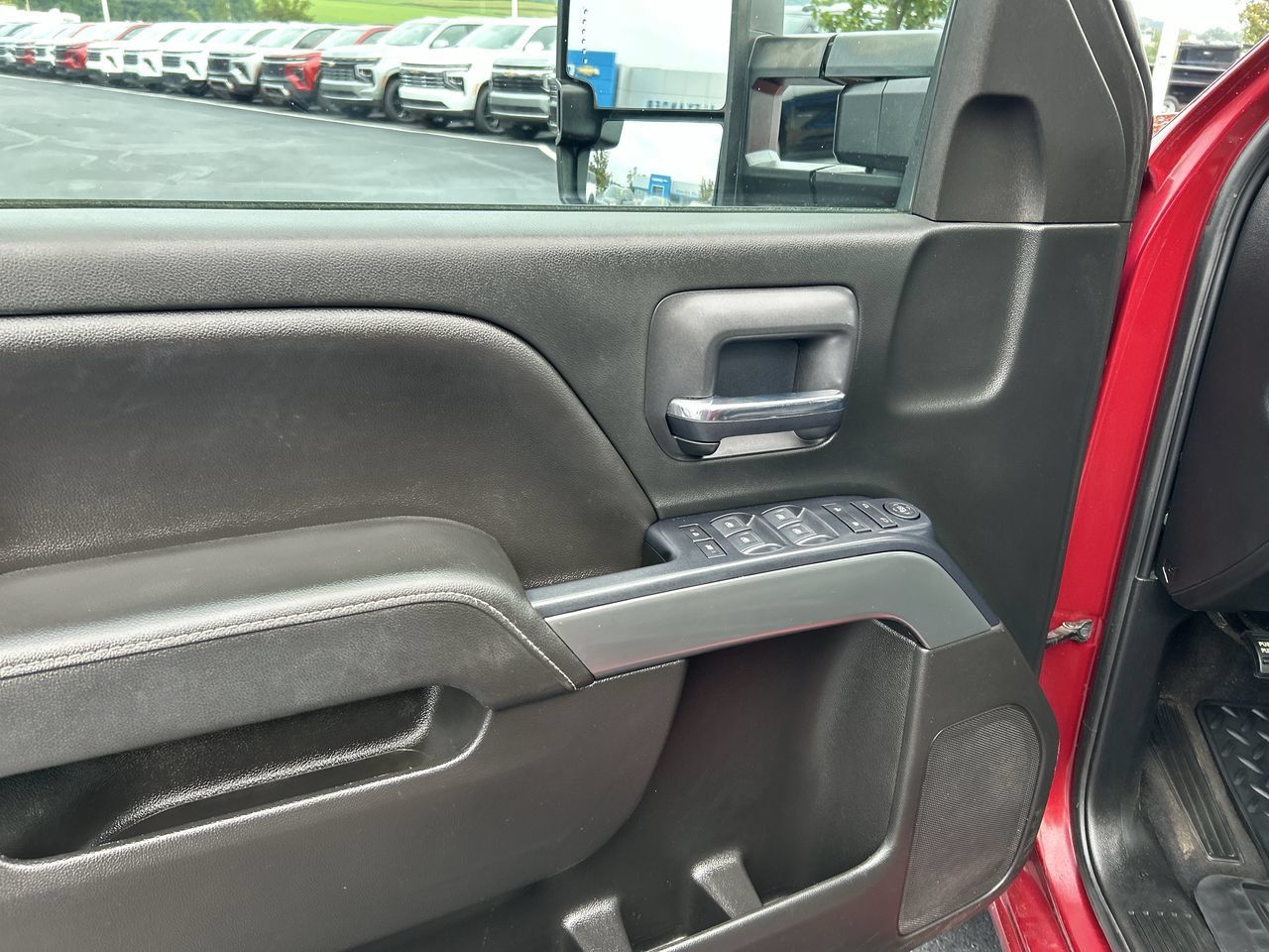 Used 2019 Chevrolet Silverado 1500 LT w/ All Star Edition AWD/4WD image 20