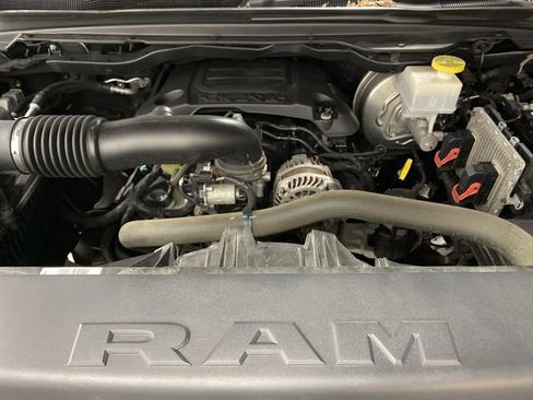 Used 2019 RAM 1500 Big Horn image 33