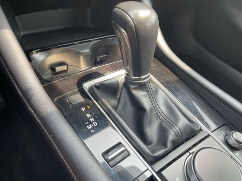 Used 2024 MAZDA MAZDA3 s FWD image 24