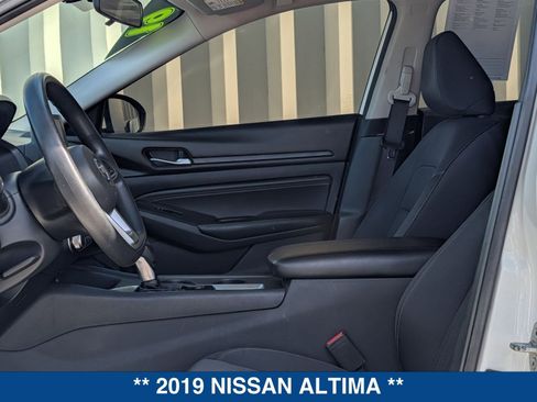 Used 2019 Nissan Altima 2.5 S FWD image 17