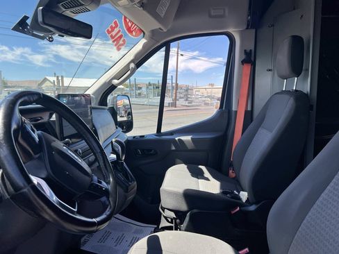 Used 2022 Ford Transit 250 148 High Roof Extended AWD w/ Parcel Delivery Package image 10