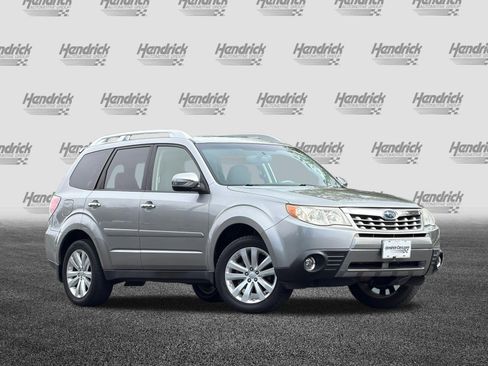 Used 2011 Subaru Forester 2.5X Touring AWD/4WD image 2