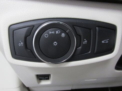 Used 2017 Lincoln MKC Black Label image 34