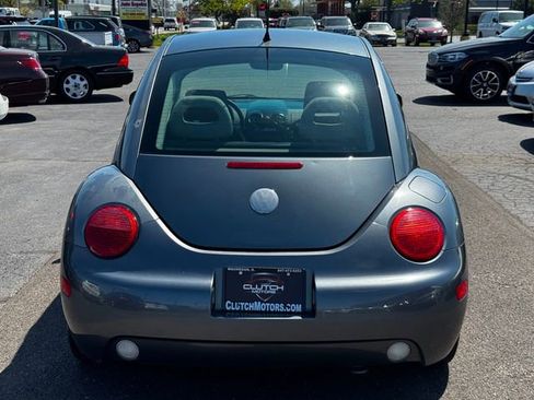 Used 2004 Volkswagen Beetle GLS FWD image 6