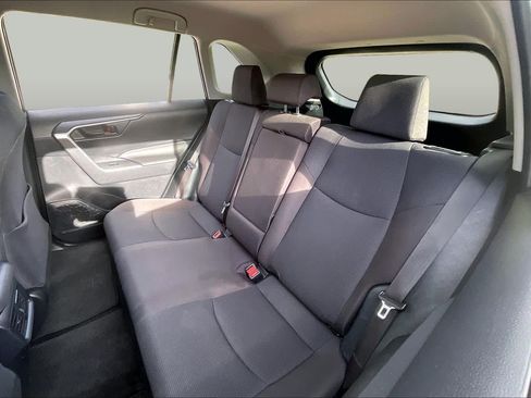 Used 2025 Toyota RAV4 LE AWD/4WD image 17