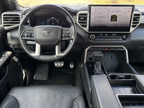 Used 2025 Toyota Tundra Limited w/ TRD Off-Road Package AWD/4WD image 10