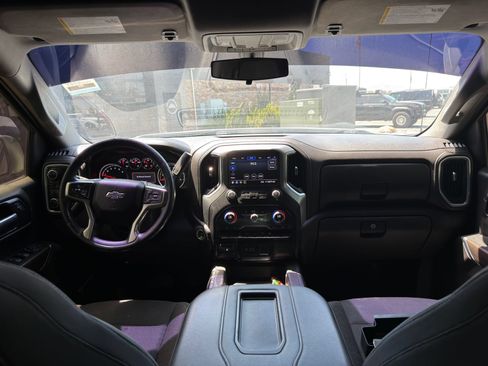Used 2021 Chevrolet Silverado 1500 RST w/ Max Trailering Package AWD/4WD image 10