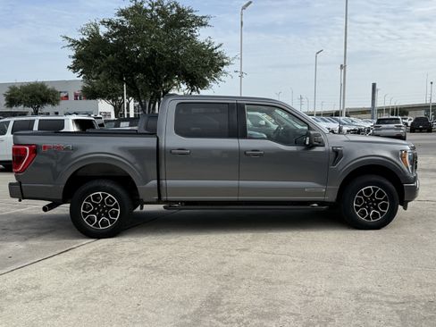 Used 2022 Ford F150 XLT w/ Equipment Group 302A High AWD/4WD image 3