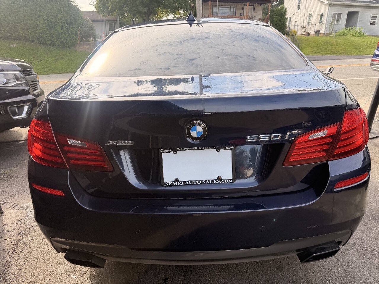Used 2014 BMW 550i xDrive Sedan AWD/4WD image 6