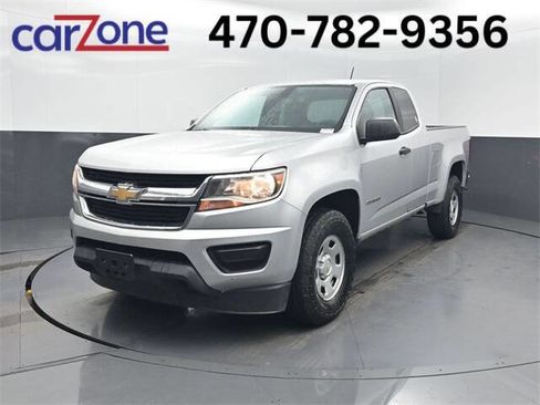 Used 2020 Chevrolet Colorado W/T image 1