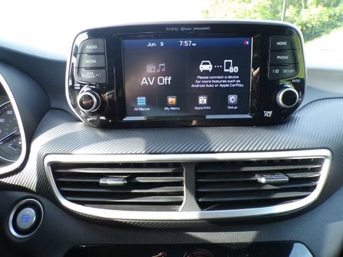 Used 2020 Hyundai Tucson Sport FWD image 25