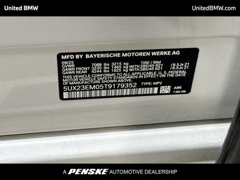 Used 2026 BMW X7 xDrive40i w/ M Sport Package AWD/4WD image 16