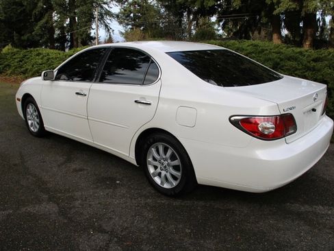 Used 2004 Lexus ES 330 image 4