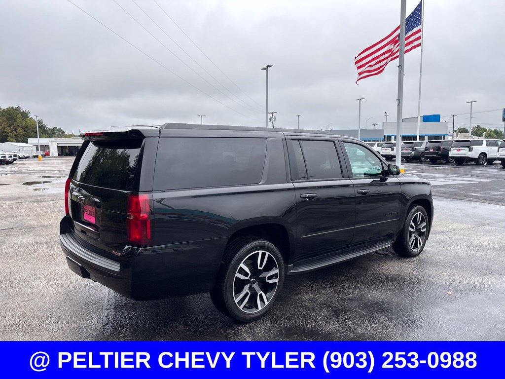 Used 2020 Chevrolet Suburban Premier w/ RST Edition AWD/4WD image 7