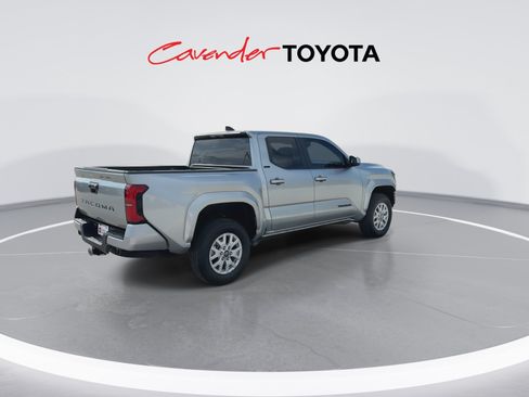 Certified 2025 Toyota Tacoma SR5 RWD image 8
