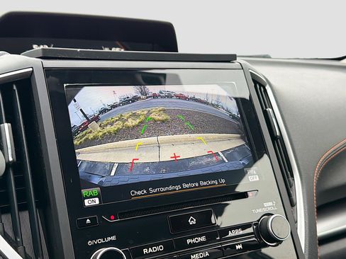 Used 2019 Subaru Crosstrek 2.0i Limited w/ Popular Package #3 image 19