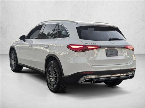 Certified 2026 Mercedes-Benz GLC 300 GLC 300 image 8