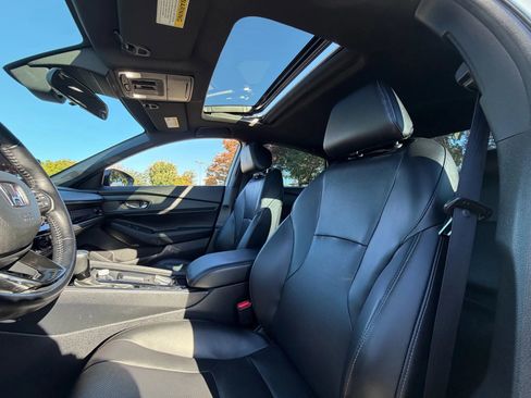 Used 2023 Honda Accord Sport image 11