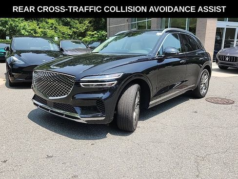 Used 2023 Genesis GV70 2.5T w/ Select Package AWD/4WD image 4