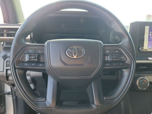 Certified 2025 Toyota Tacoma SR image 22