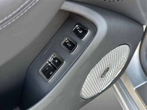 New 2026 Bentley Flying Spur Plug-In Hybrid AWD/4WD image 13