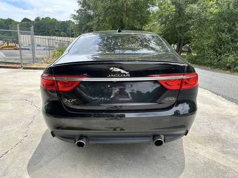 Used 2016 Jaguar XF R-Sport image 6