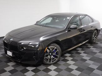 Certified 2025 BMW 740i xDrive w/ Premium Package video 2