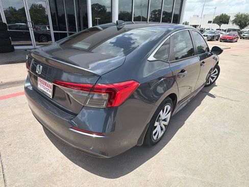 Used 2023 Honda Civic LX image 6