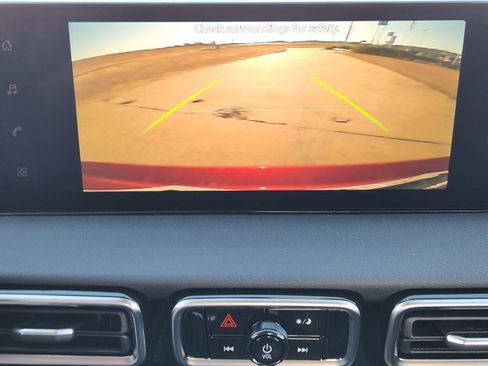 New 2026 Nissan Sentra SV image 18