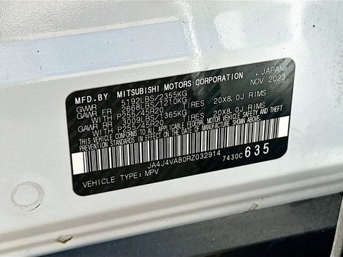 Used 2024 Mitsubishi Outlander SE image 12