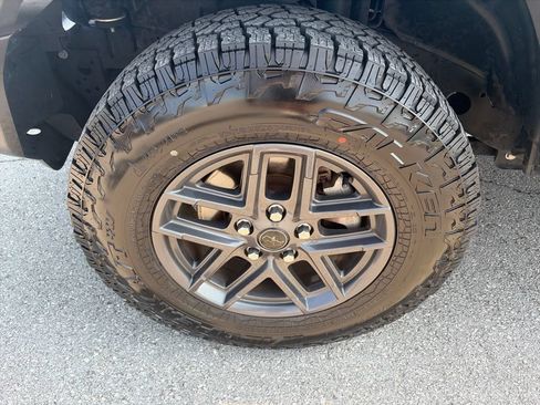 Used 2024 Jeep Wrangler Unlimited Sport AWD/4WD image 10