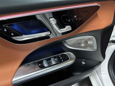 Certified 2026 Mercedes-Benz C 300 4MATIC Sedan image 21
