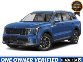 Certified 2025 Kia Sorento S w/ Panoramic Sunroof Package AWD/4WD image 1