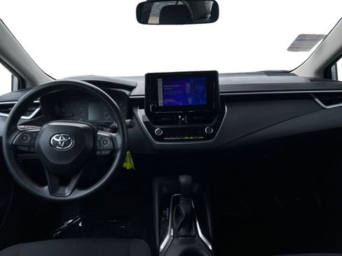 Used 2025 Toyota Corolla LE FWD image 10