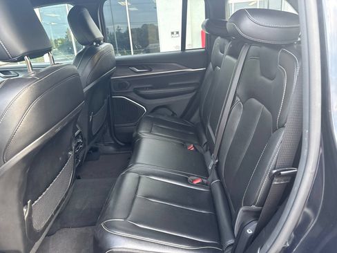 Used 2024 Jeep Grand Cherokee Limited 4xe AWD/4WD image 7