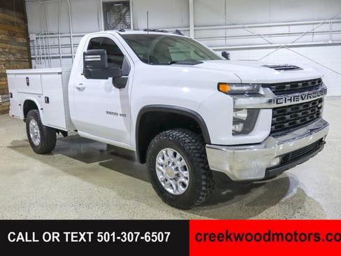Used 2022 Chevrolet Silverado 3500 LT w/ Convenience Package RWD image 2