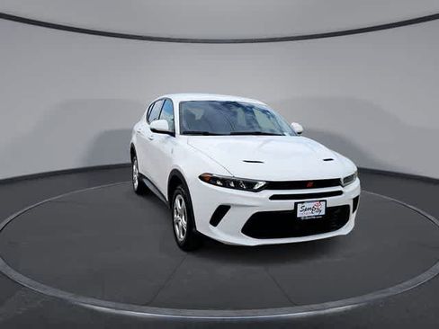 Used 2024 Dodge Hornet GT AWD/4WD image 2