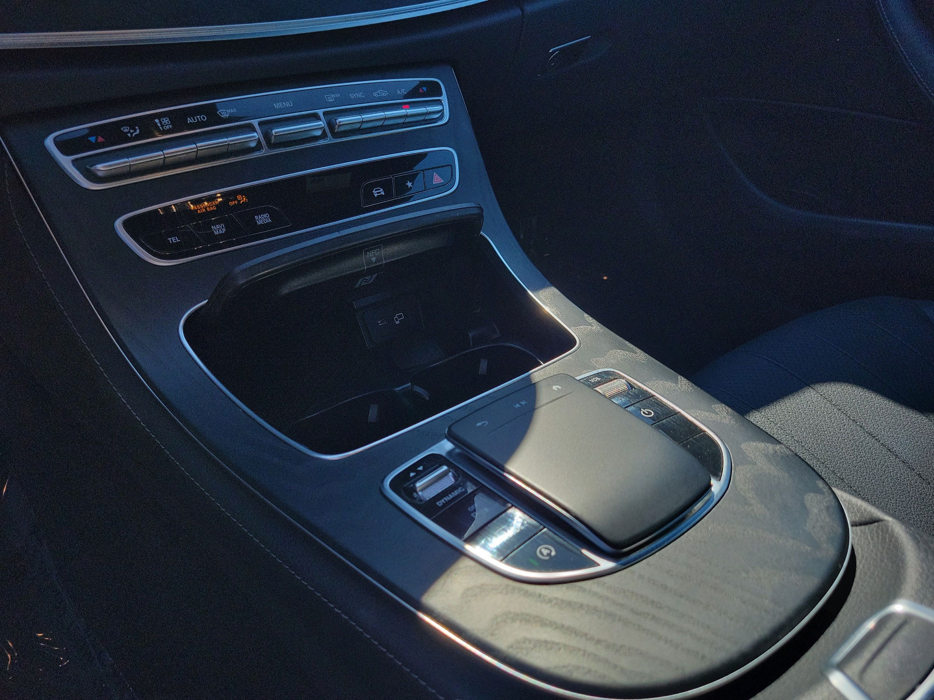 Used 2023 Mercedes-Benz E 350 4MATIC Sedan image 20