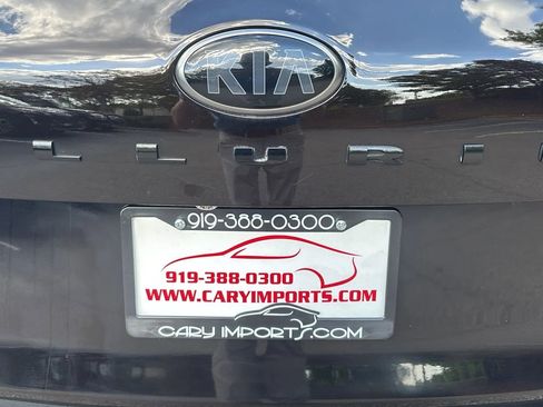 Used 2021 Kia Telluride EX w/ EX Premium Package image 24