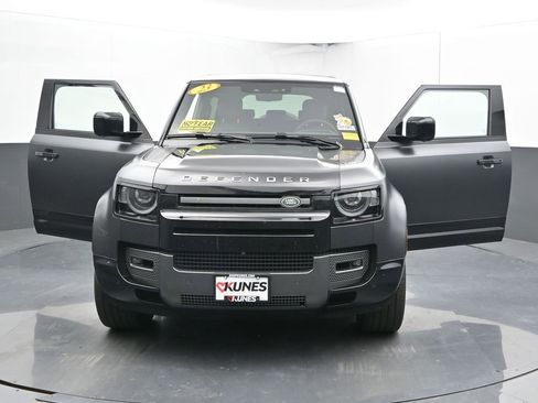 Used 2023 Land Rover Defender 90 V8 image 56