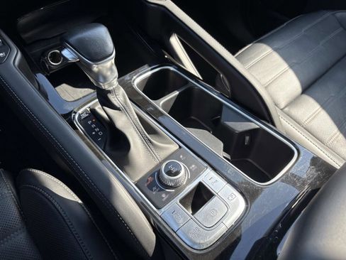 Used 2024 Kia Telluride SX Prestige image 22