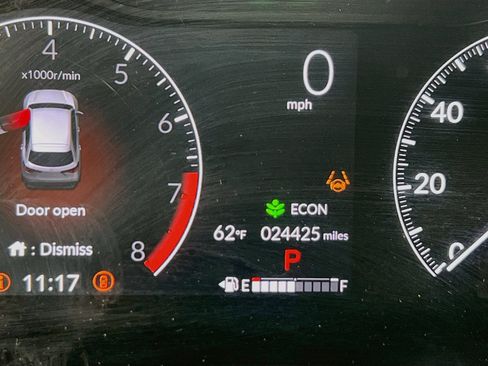 Used 2023 Honda HR-V LX image 12