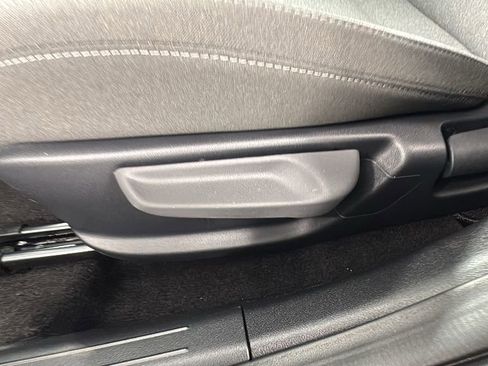 New 2025 Kia K4 LXS image 11