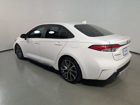 Used 2021 Toyota Corolla SE FWD image 5