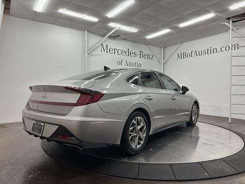 Used 2021 Hyundai Sonata SEL w/ Convenience Package FWD image 7