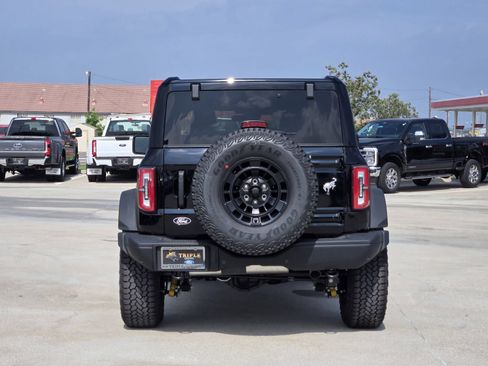 New 2026 Ford Bronco Badlands AWD/4WD image 8