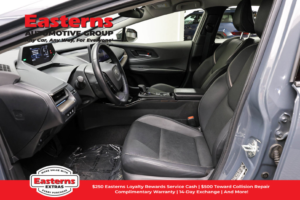 Used 2023 Toyota Prius XLE AWD/4WD image 15