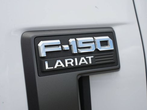 Used 2022 Ford F150 Lariat w/ Equipment Group 502A High AWD/4WD image 19