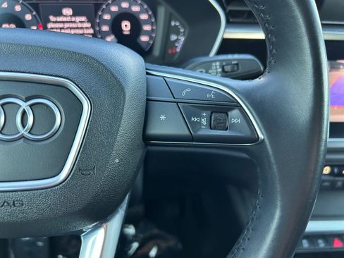 Used 2020 Audi Q3 2.0T Premium Plus w/ Premium Plus Package image 18